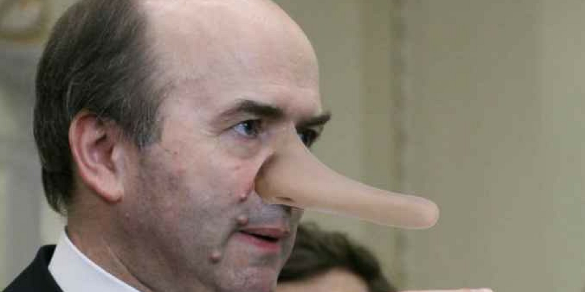 Ministul Tudorel Toader minte patologic
