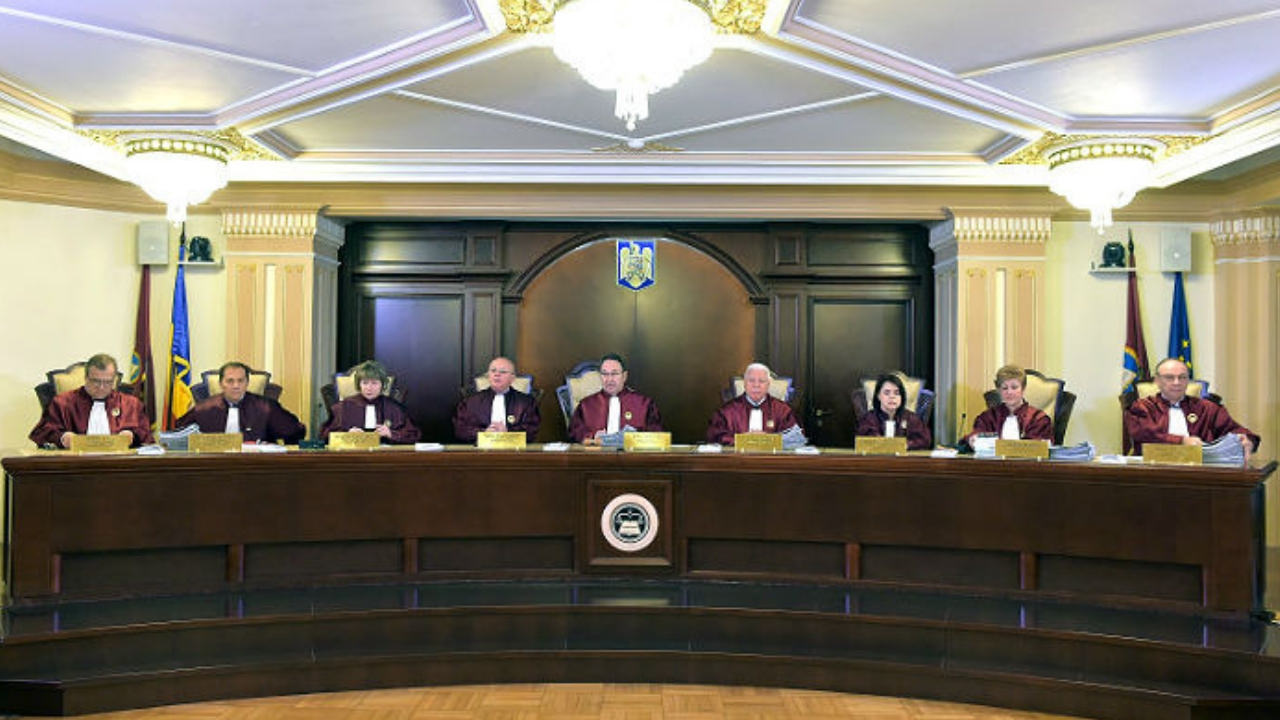 Decizie CCR: RETINERILE din SALARIU sunt neconstitutionale